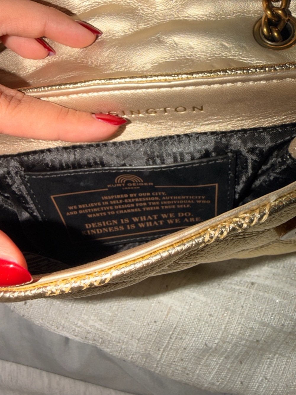 Kurt Geiger Metallic Gold Quilted Shoulder Bag with Chain Strap - Picture 5 of 7